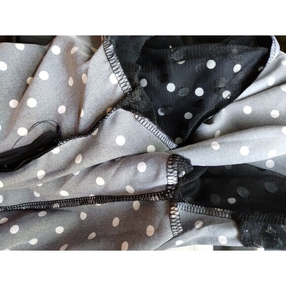 Top Women's XL Short Sheer Sleeve Navy White Polka Dot Cruise Resort Beach - Picture 6 of 10